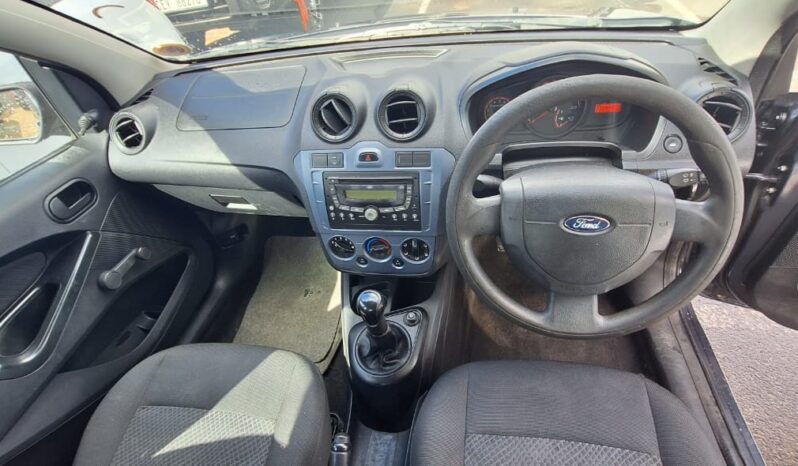 2013 Ford Figo 1.4 Ambiente full